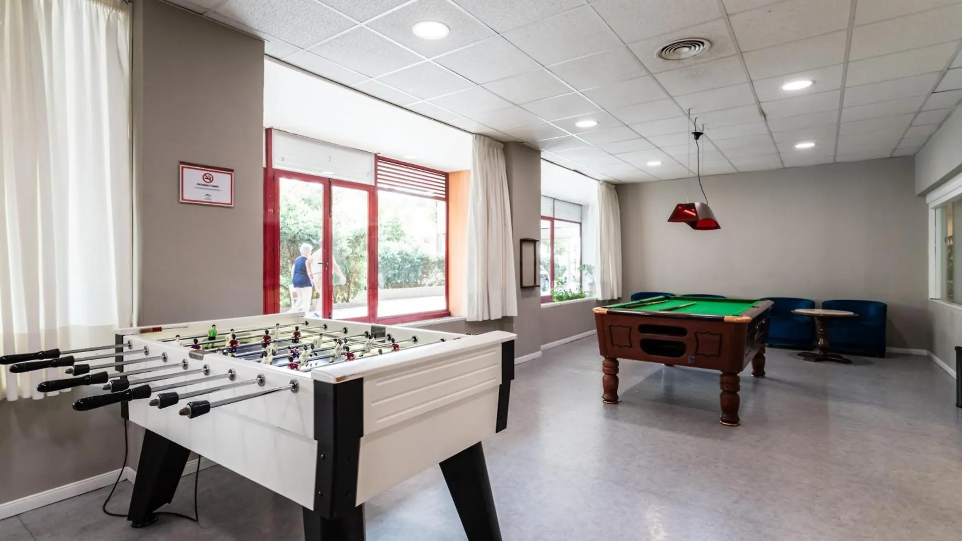 Sur Suites Palmeras 880A Fuengirola 0*,  Spain
